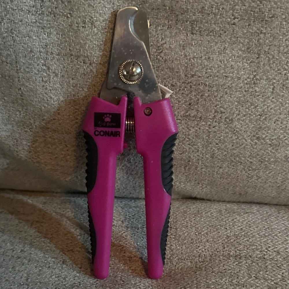 Barely used! Conair top paw nail trimmer.